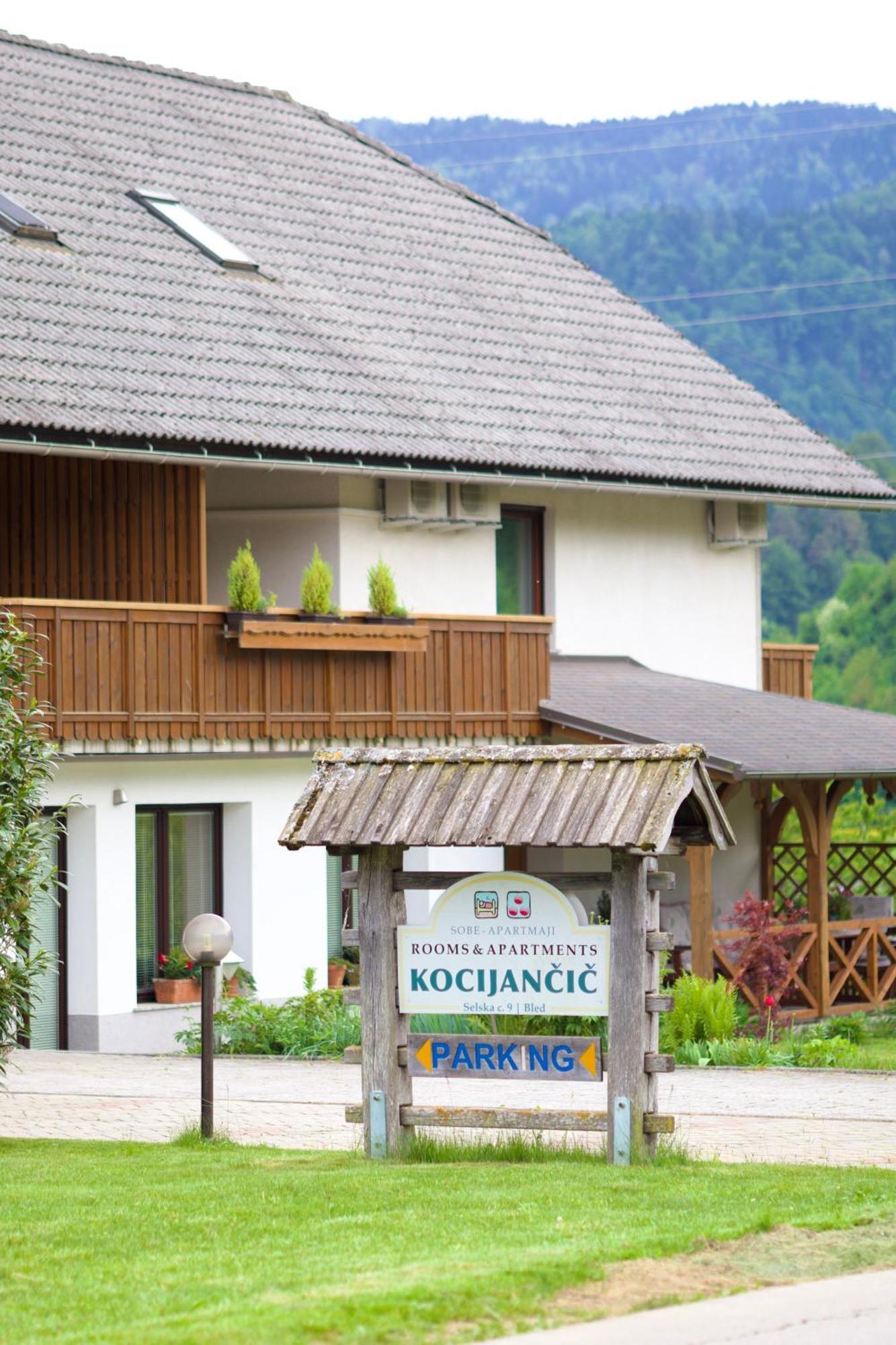 Apartments-Rooms Kocijancic Блед Екстериор снимка